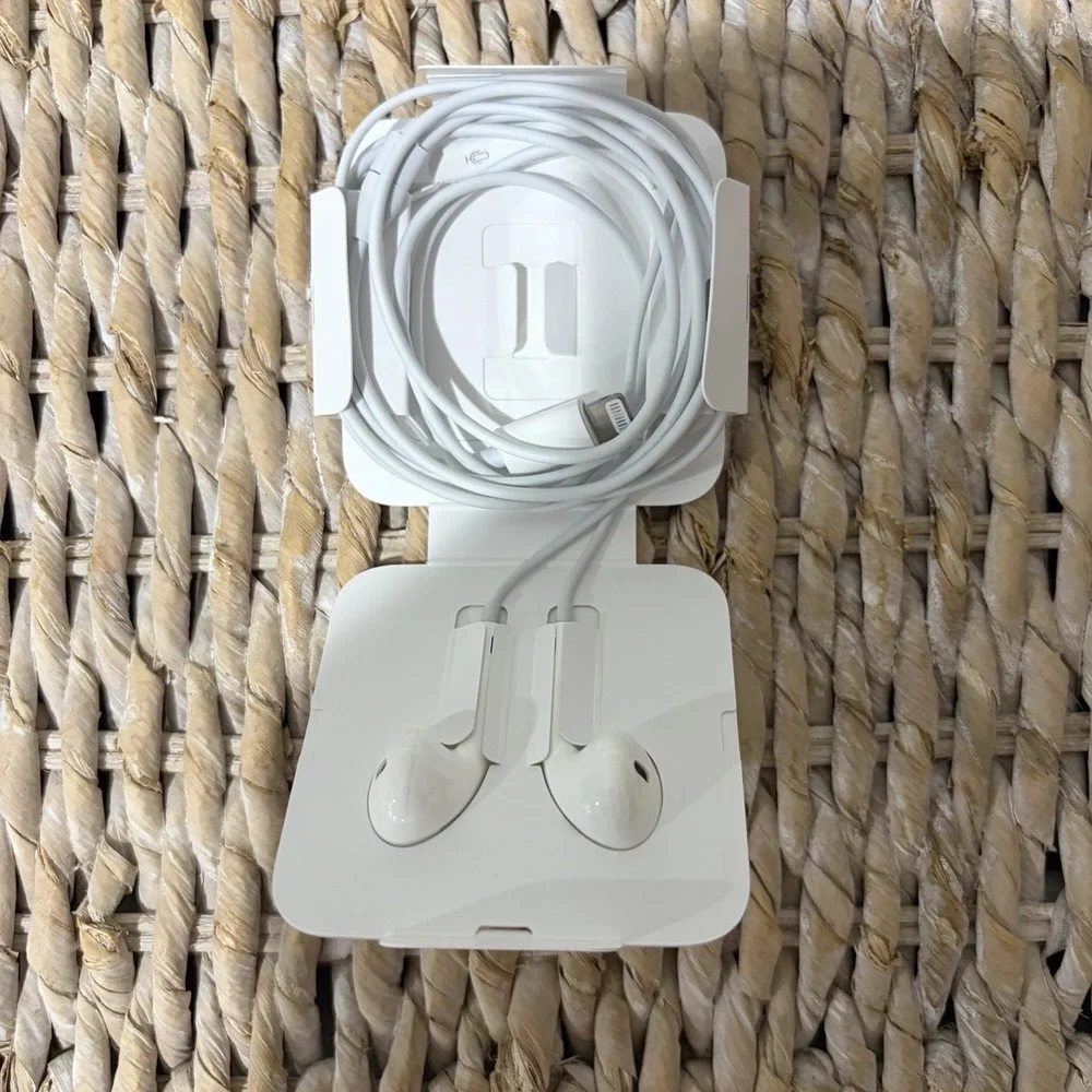 Apple Lightning EarPod Headphone Original iPhone 7 8 Plus XR XS Max 12 13 14